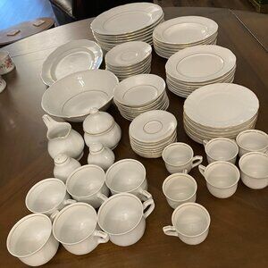 73 pcs Korona bone china made in Poland